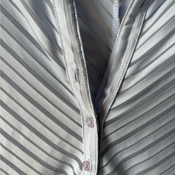 Guess Light Blue Sheer Striped Women's Top Small - Picture 4 of 6